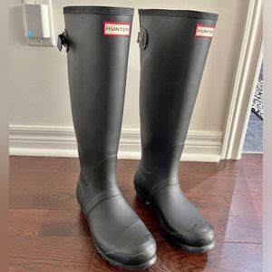 Hunter Rainboots